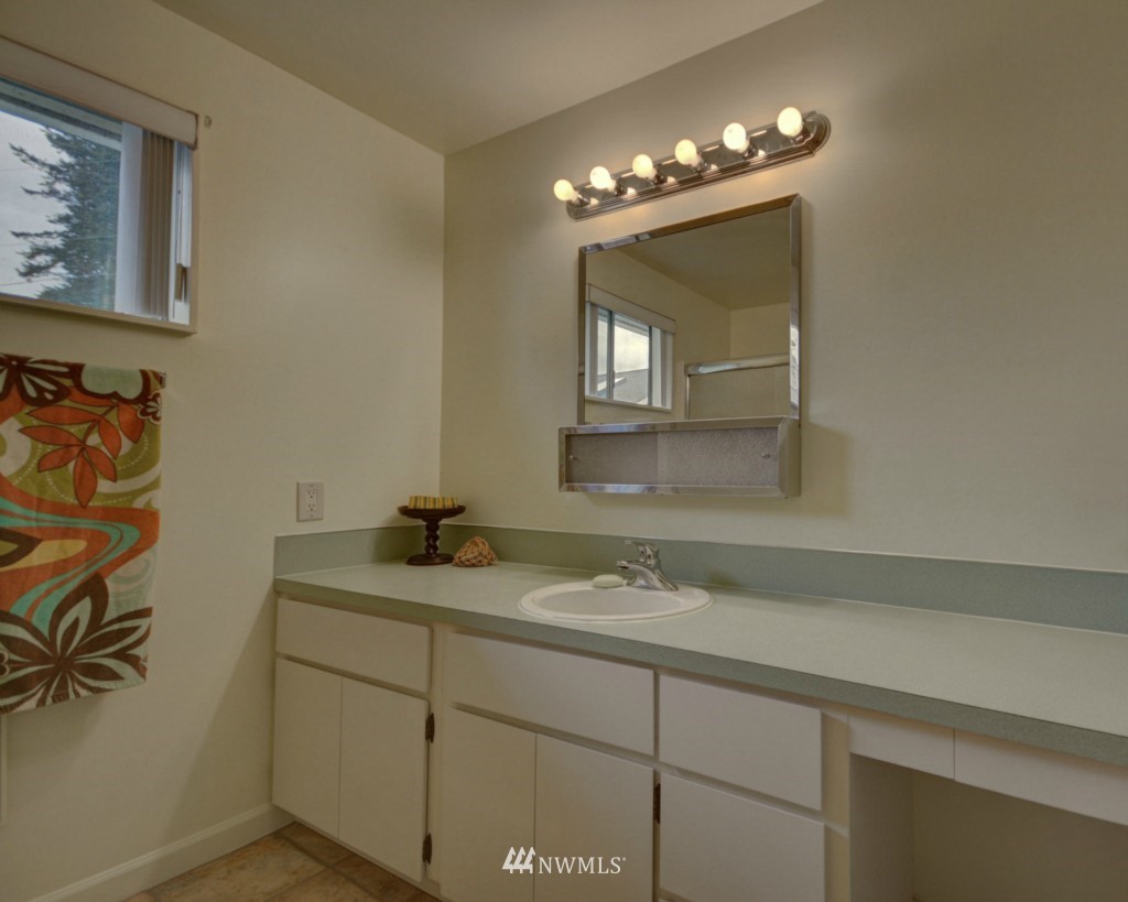103 Morris Road Coupeville, WA 98239 - Photo 12 of 25 Gallery Image 12
