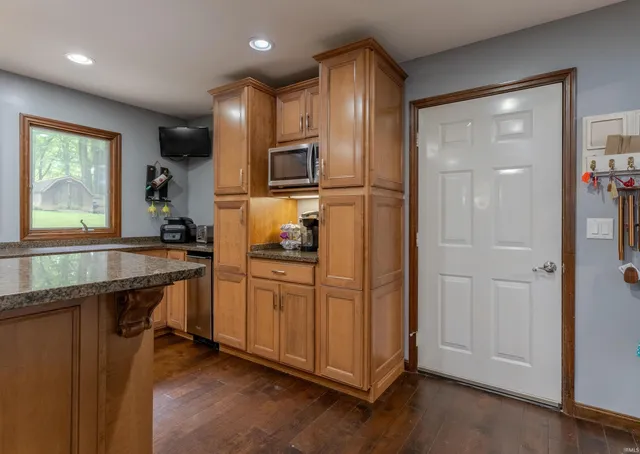 $334,900 | 2351 South Kozy Drive, Rockport, IN 47635