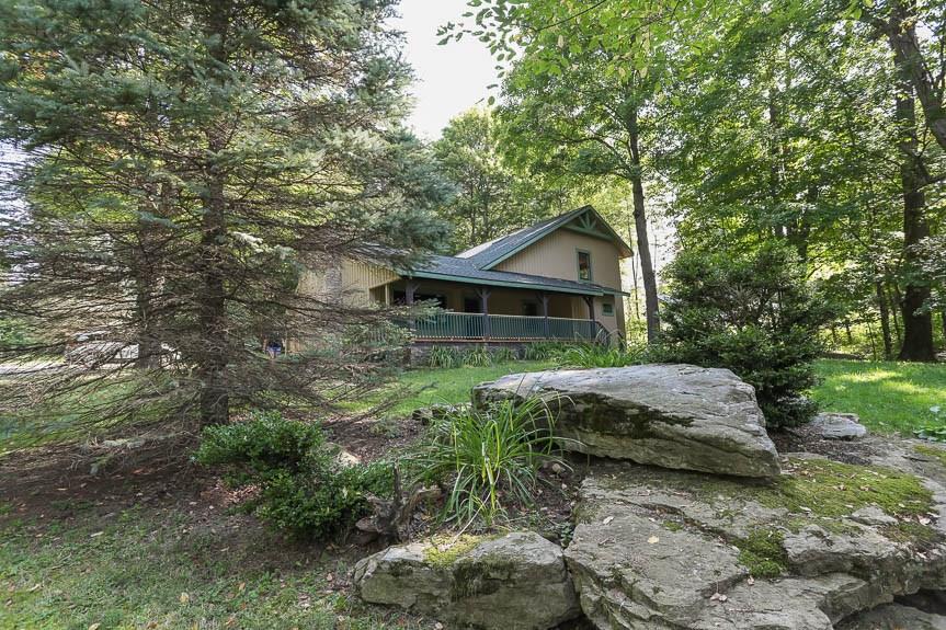 2262 County Line Road Champion, PA 15622 - Photo 5 of 18