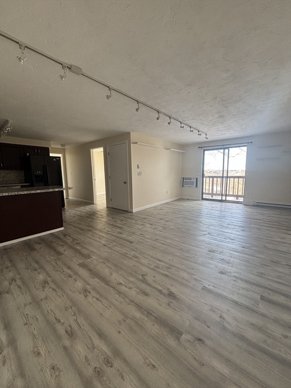10 Hulbert Road, Unit 23 Worcester, MA 01603 - Photo 4 of 9