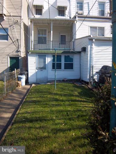 4306 Falls Road Baltimore, MD 21211 - Photo 5 of 10 Exterior (Rear)