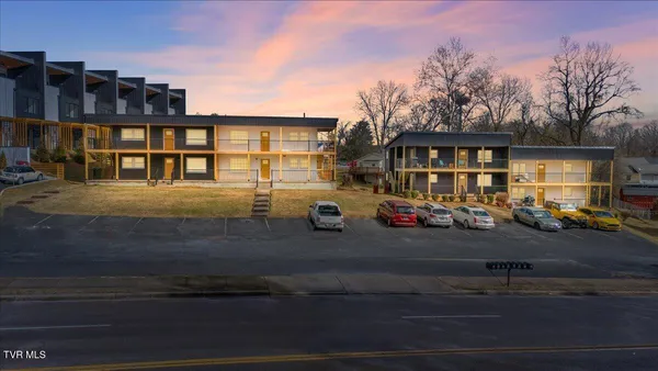 $1,600,000 | 1412 Knob Creek Road, Unit 1, Johnson City, TN 37604