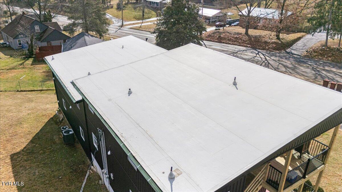 1412 Knob Creek Road, Unit 1 Johnson City, TN 37604 - Photo 11 of 36 11-DJI_20260117130700_0184_D