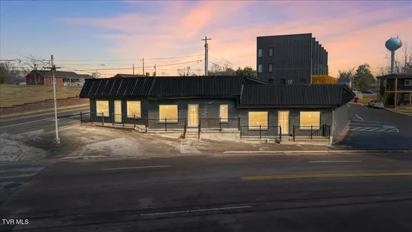 $1,600,000 | 1412 Knob Creek Road, Unit 1, Johnson City, TN 37604