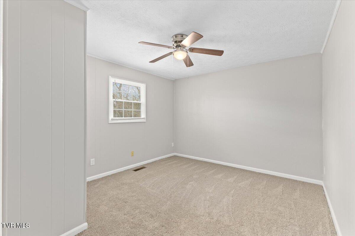 1412 Knob Creek Road, Unit 1 Johnson City, TN 37604 - Photo 33 of 36 33-128A2450