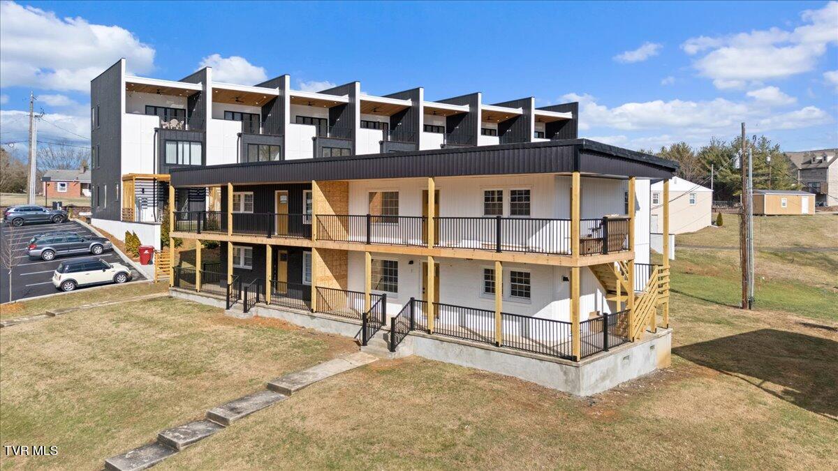1412 Knob Creek Road, Unit 1 Johnson City, TN 37604 - Photo 7 of 36 07-DJI_20260117130446_0170_D