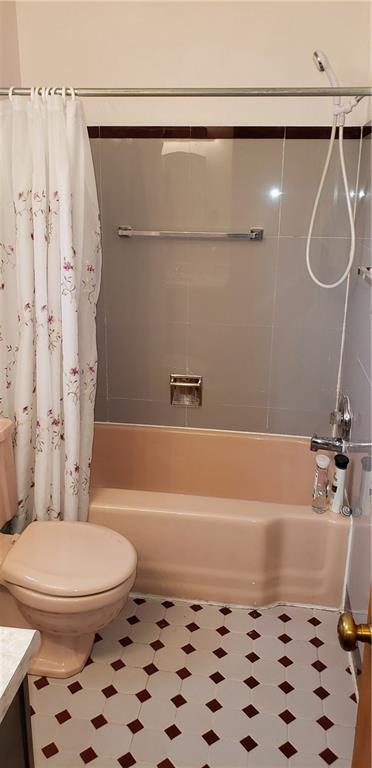 4526 Stilley Road Pittsburgh, PA 15227 - Photo 13 of 25 Gallery Image 13