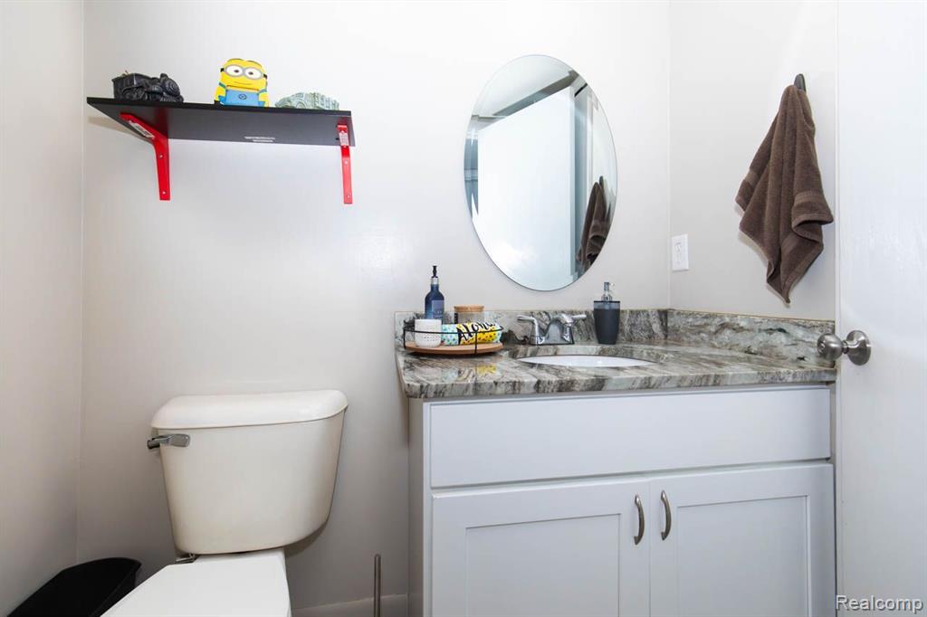 3912 Old Creek Road Troy, MI 48084 - Photo 19 of 38 Gallery Image 19