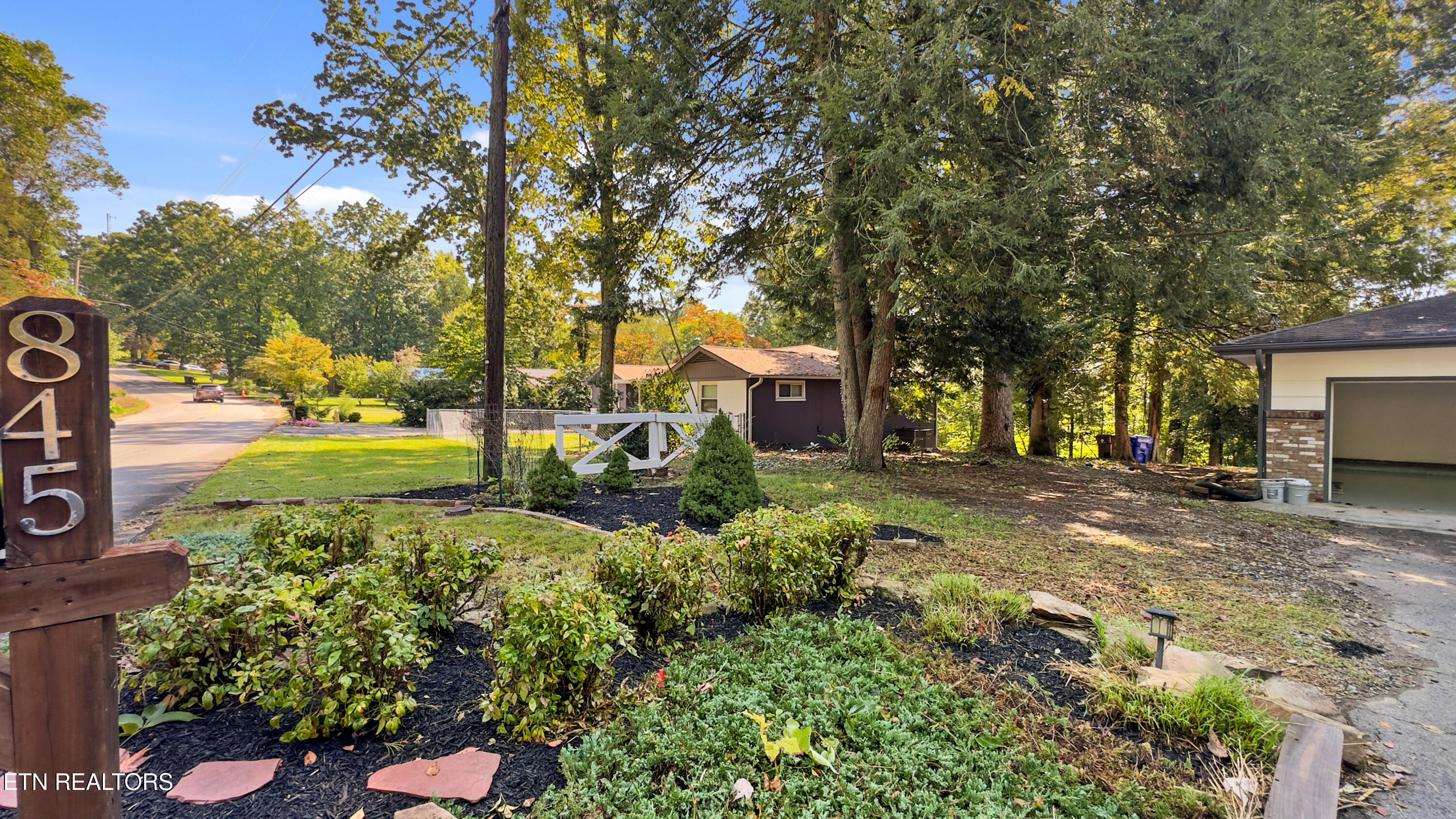 845 West Outer Drive Oak Ridge, TN 37830 - Photo 25 of 28 IMG_6249