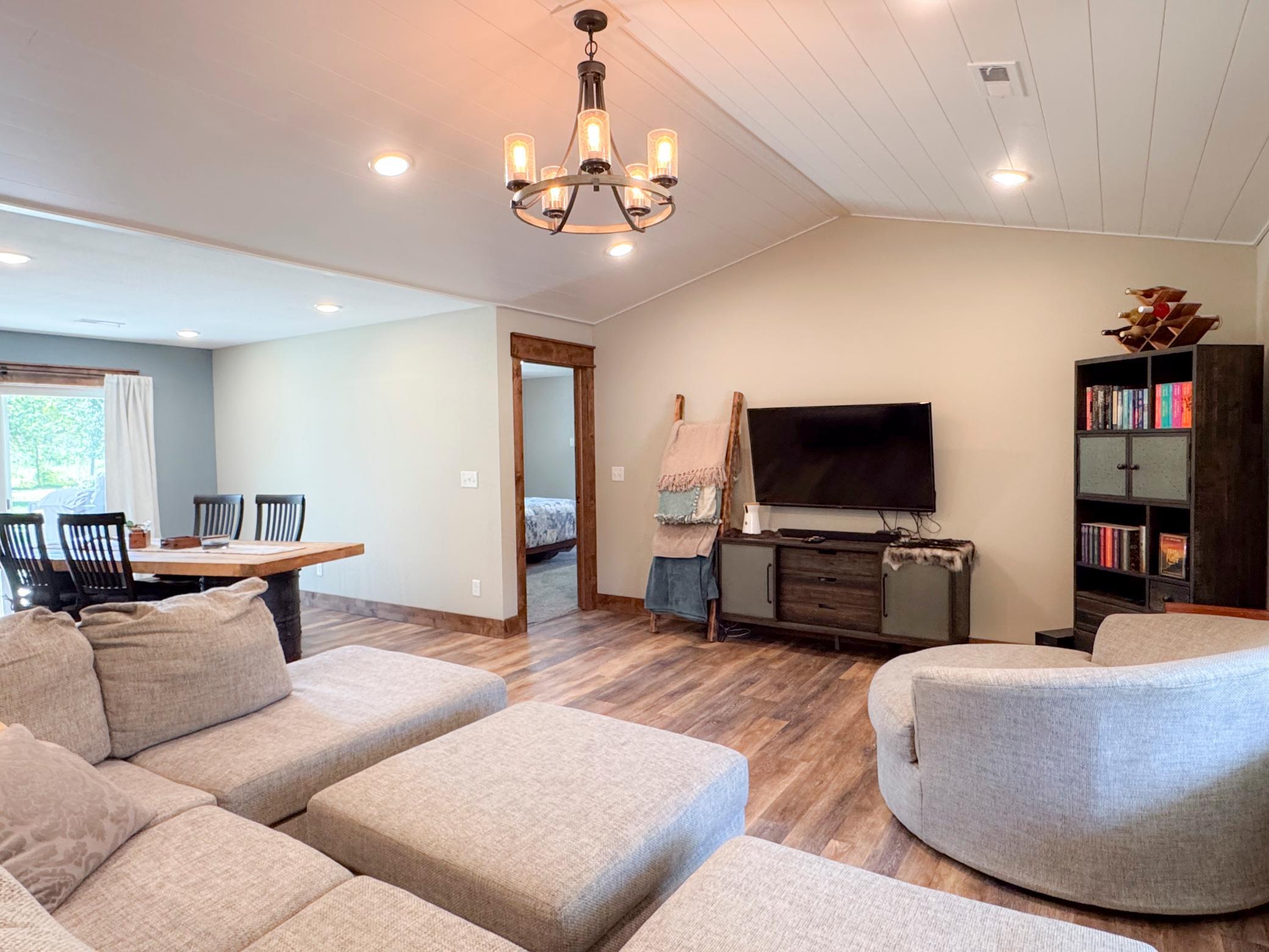 12968 Edgewater Road Northwest Bemidji, MN 56601 - Photo 17 of 37