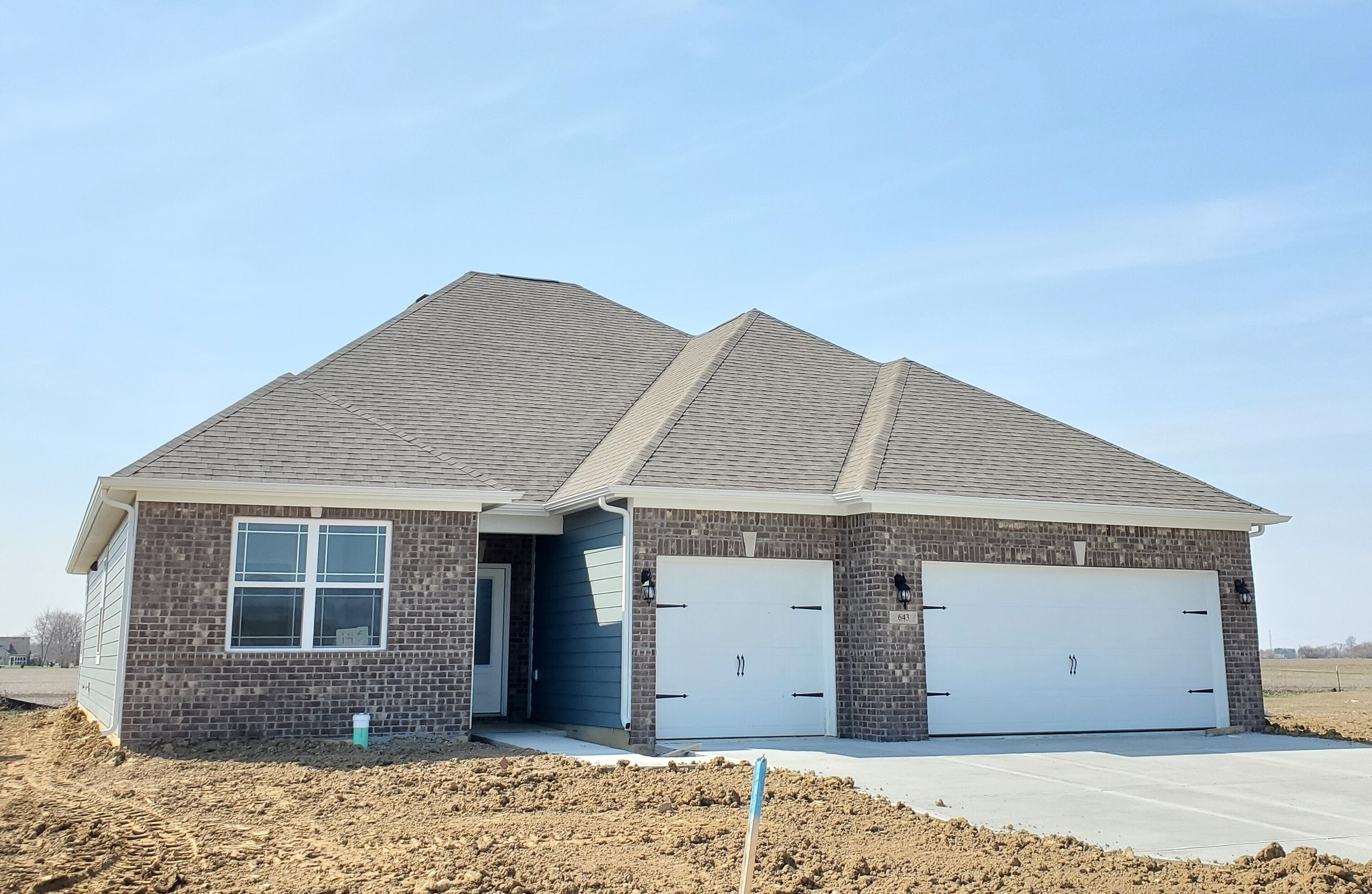 643 Blarney Drive Pendleton, IN 46064 - Photo 1 of 8