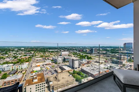 $1,850,000 | 1616 West End Avenue, Unit 2201, Nashville, TN 37203