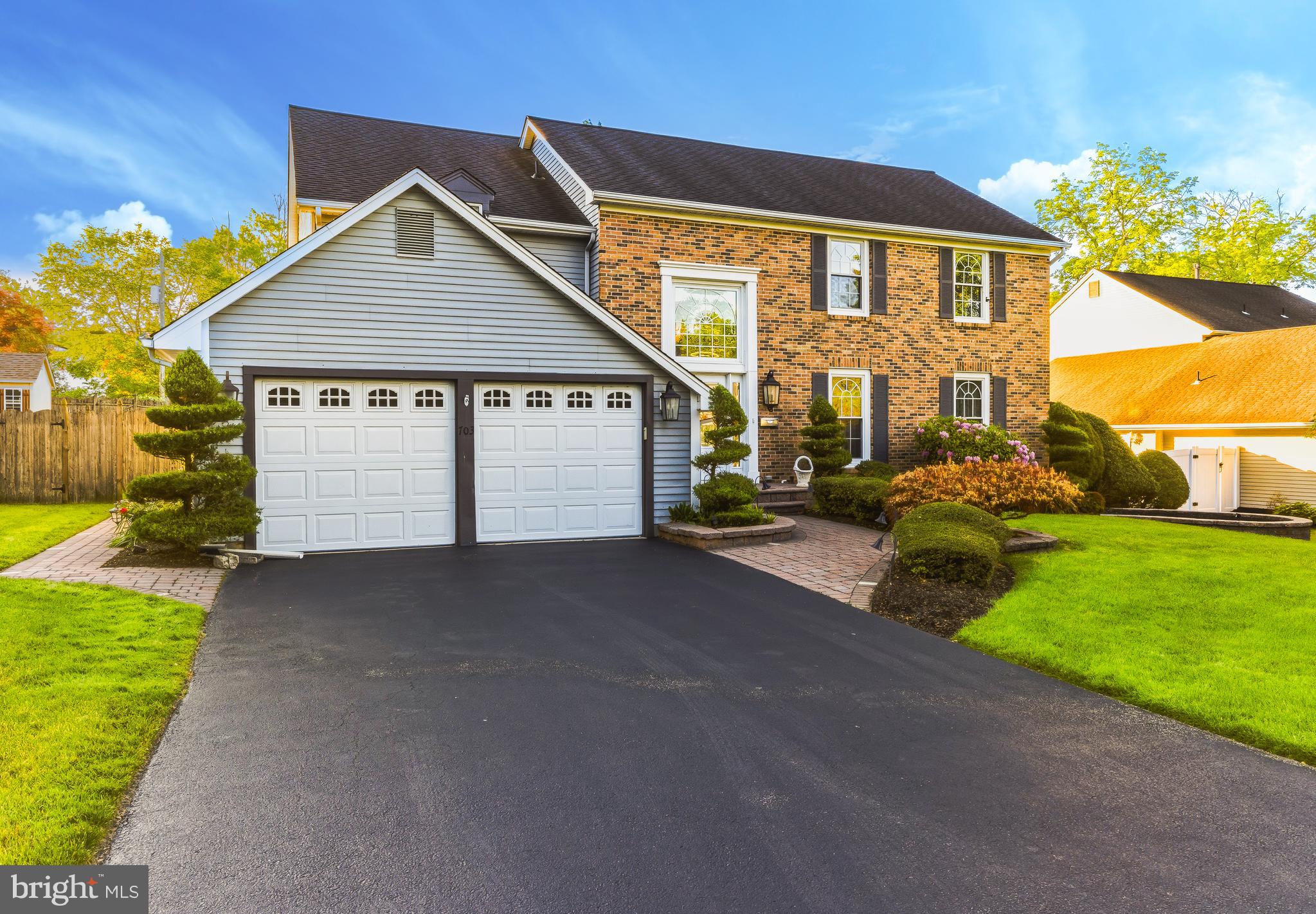 703 Sycamore Court Laurel Springs, NJ 08021 - Photo 2 of 31