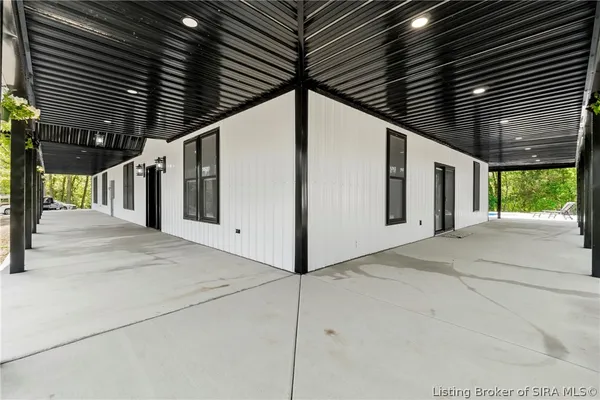 $650,000 | 10315 Marion Martin Road, Marysville, IN 47141