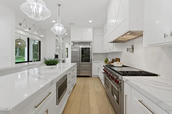 $3,999,999 | 550 Unique Lane, Simi Valley, CA 93065