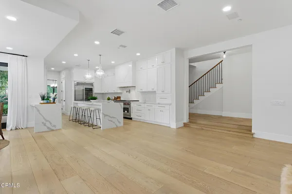 $3,999,999 | 550 Unique Lane, Simi Valley, CA 93065