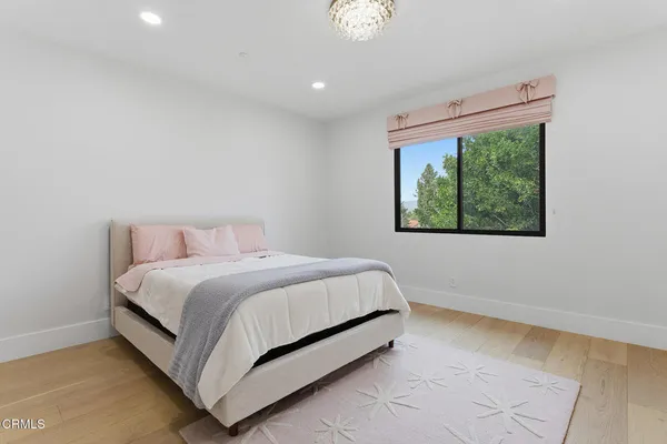 $3,999,999 | 550 Unique Lane, Simi Valley, CA 93065
