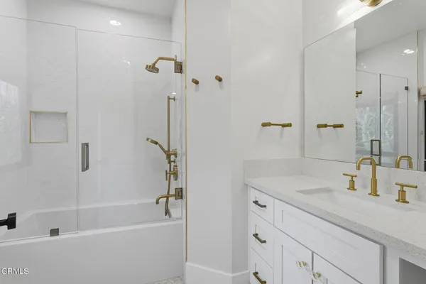 $3,999,999 | 550 Unique Lane, Simi Valley, CA 93065