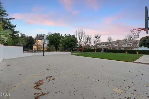 $3,999,999 | 550 Unique Lane, Simi Valley, CA 93065