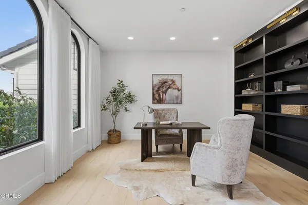$3,999,999 | 550 Unique Lane, Simi Valley, CA 93065