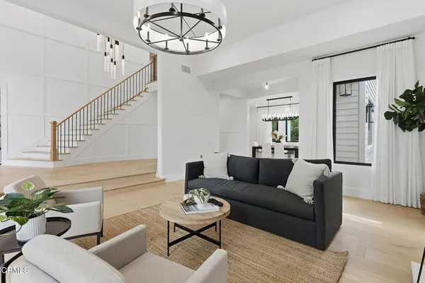 $3,999,999 | 550 Unique Lane, Simi Valley, CA 93065