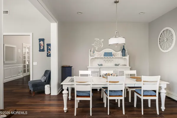 $1,260,000 | 814 Lincoln Avenue, Pine Beach, NJ 08741