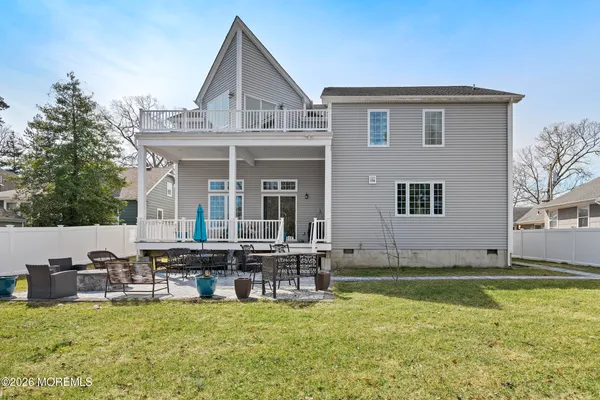$1,260,000 | 814 Lincoln Avenue, Pine Beach, NJ 08741