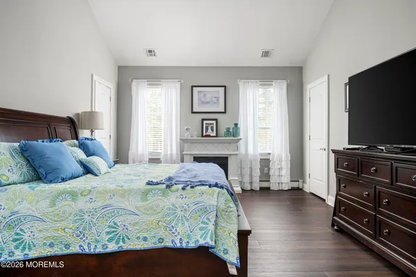 $1,260,000 | 814 Lincoln Avenue, Pine Beach, NJ 08741