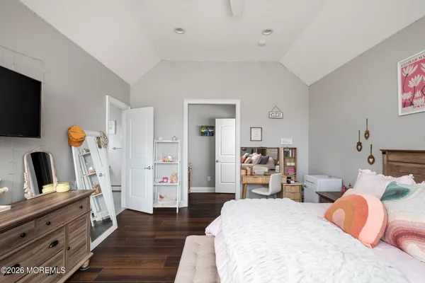 $1,260,000 | 814 Lincoln Avenue, Pine Beach, NJ 08741