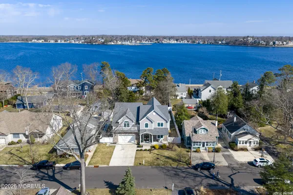 $1,260,000 | 814 Lincoln Avenue, Pine Beach, NJ 08741