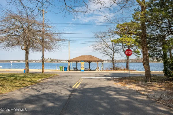$1,260,000 | 814 Lincoln Avenue, Pine Beach, NJ 08741