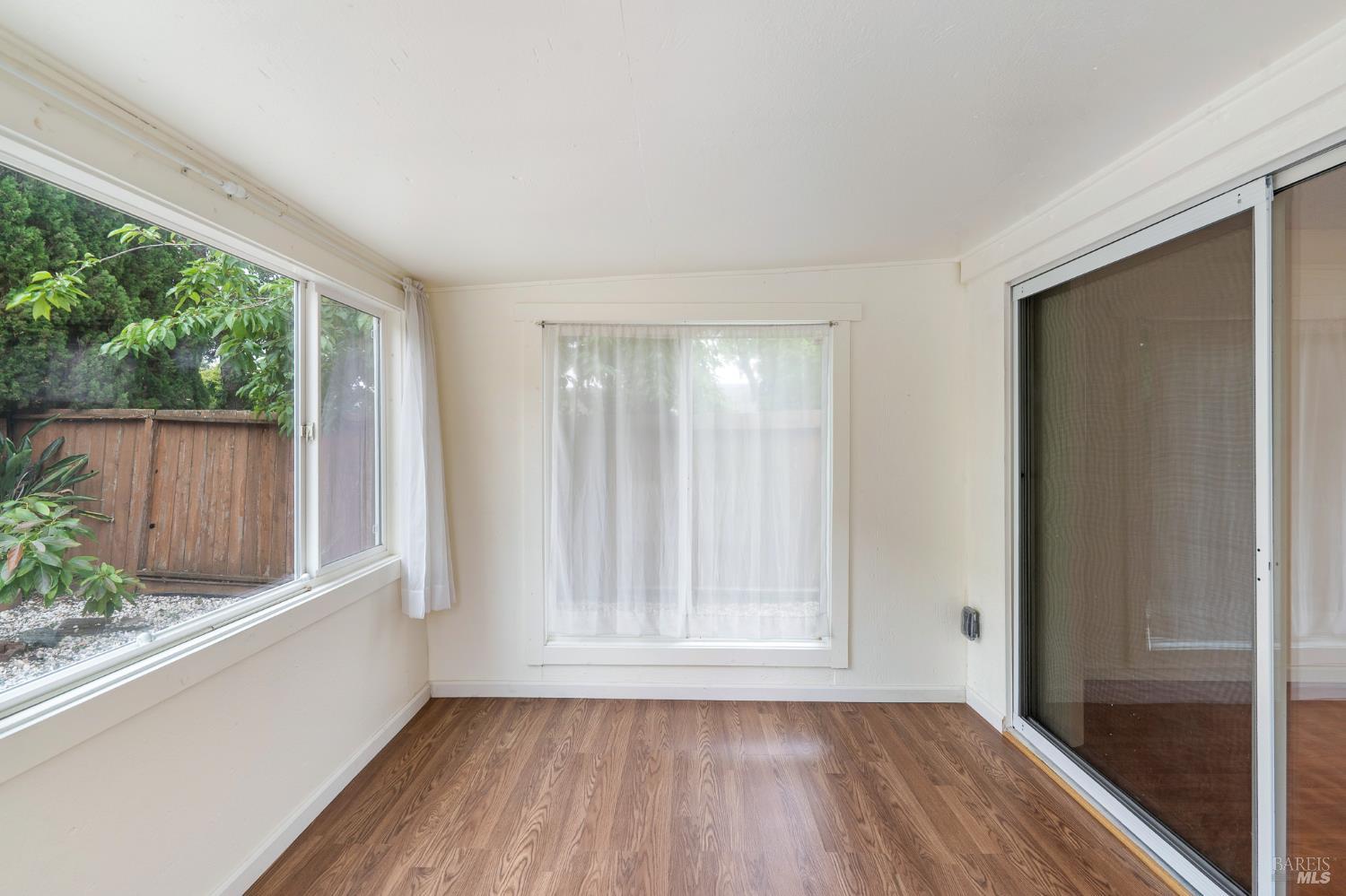 366 Wren Drive Santa Rosa, CA 95401 - Photo 16 of 42