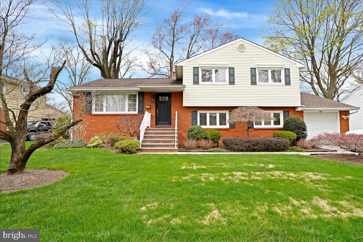 8 Barnett Road Lawrence Township, NJ 08648 - Photo 1 of 33 8 Barnett Rd