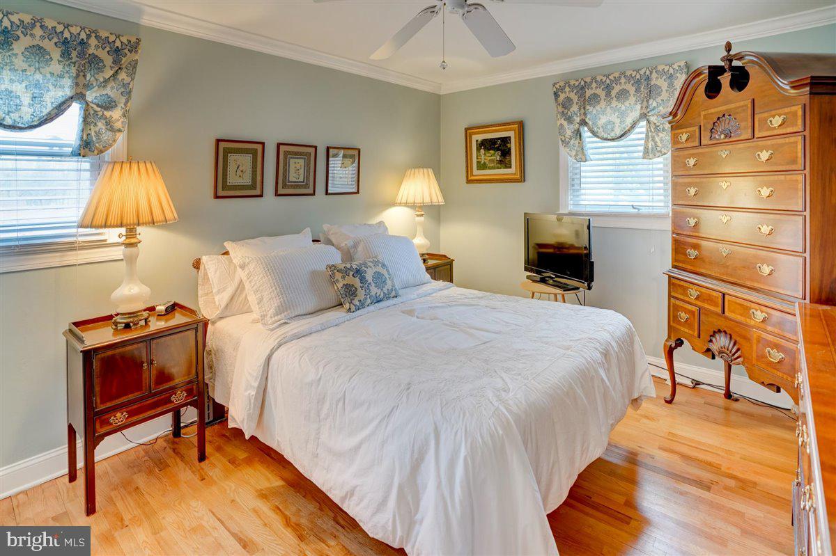 8 Barnett Road Lawrence Township, NJ 08648 - Photo 22 of 33 Gallery Image 22