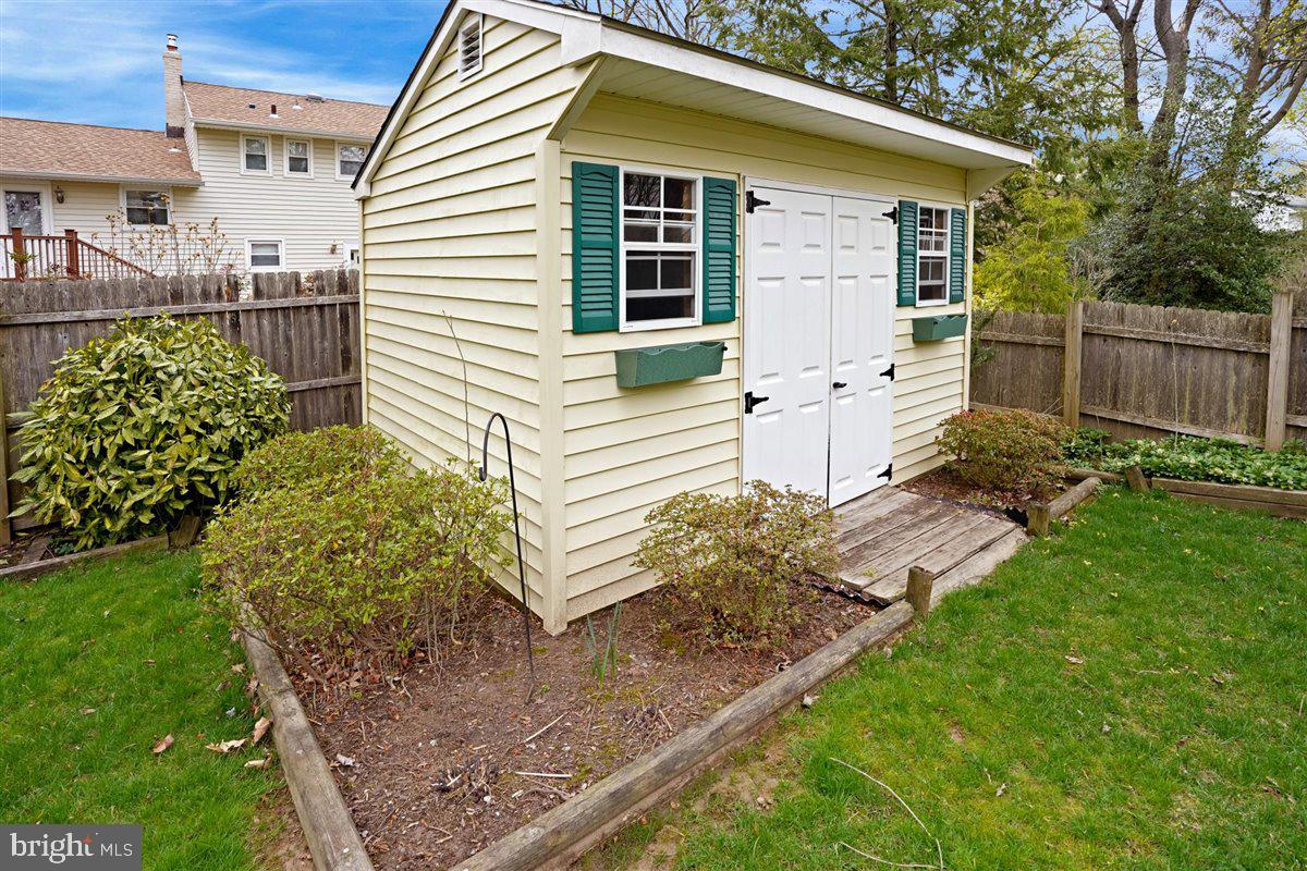 8 Barnett Road Lawrence Township, NJ 08648 - Photo 33 of 33 Gallery Image 33