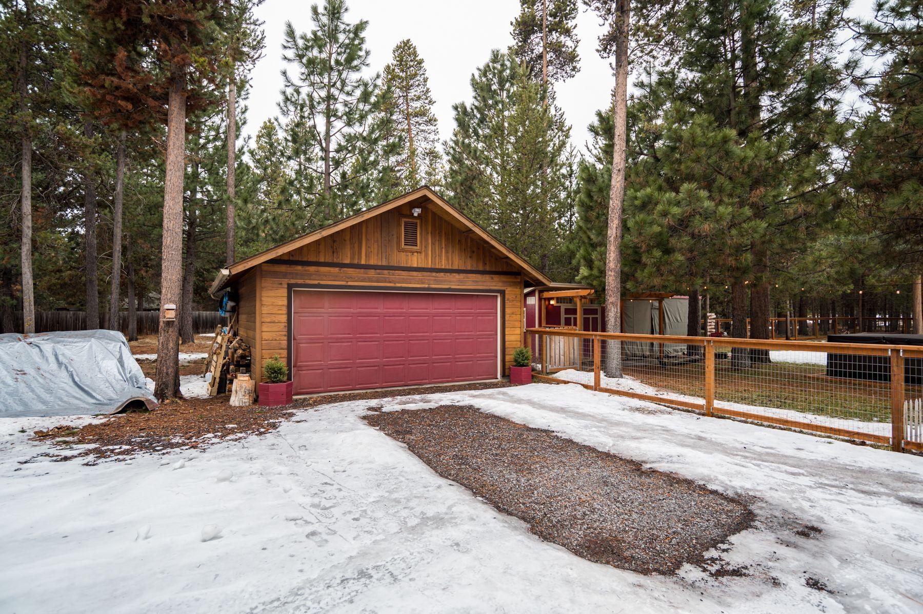 56716 Spring River Loop Bend, OR 97707 - Photo 36 of 52 2 car Garage