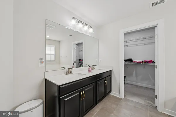 $4,000 | 5830 Barts Way, Frederick, MD 21704