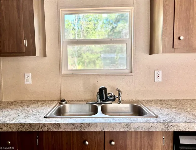 $250,000 | 143 Galadrim Way, Advance, NC 27006