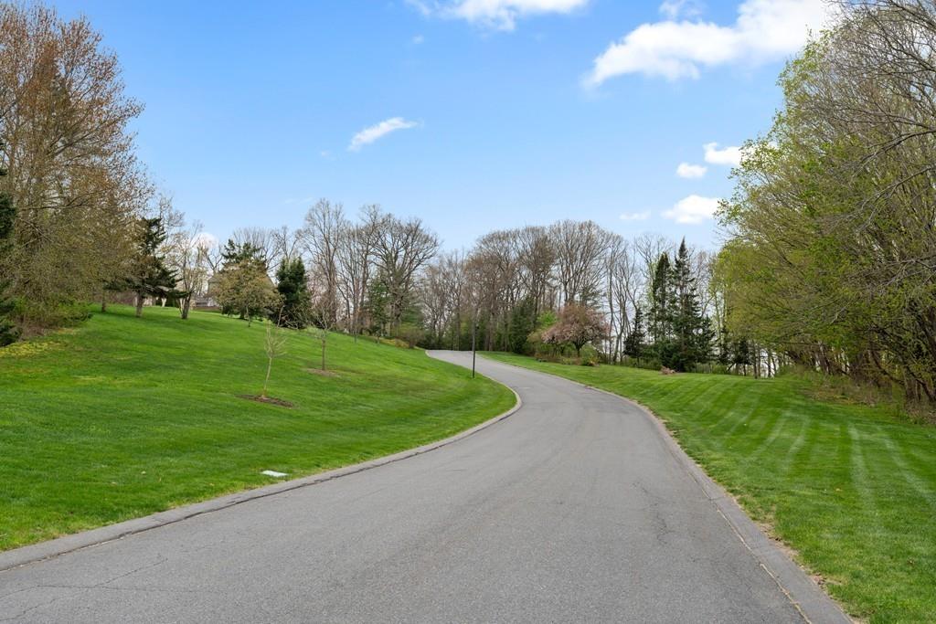 17 Lookout Farm Road Natick, MA 01760 - Photo 17 of 17 Gallery Image 17