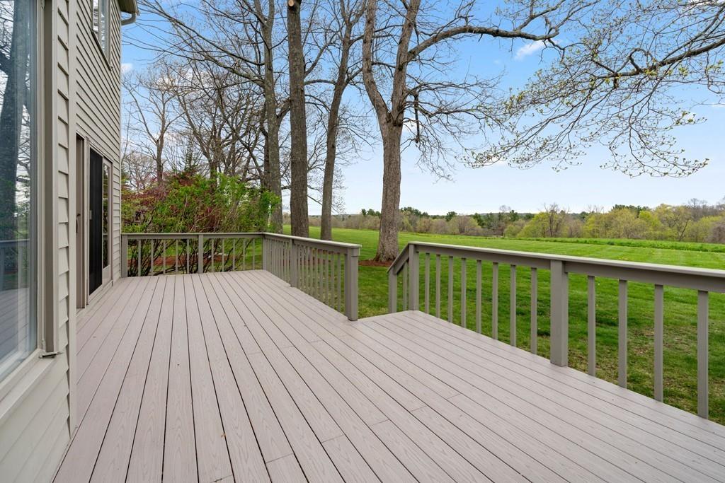 17 Lookout Farm Road Natick, MA 01760 - Photo 3 of 17 Gallery Image 3