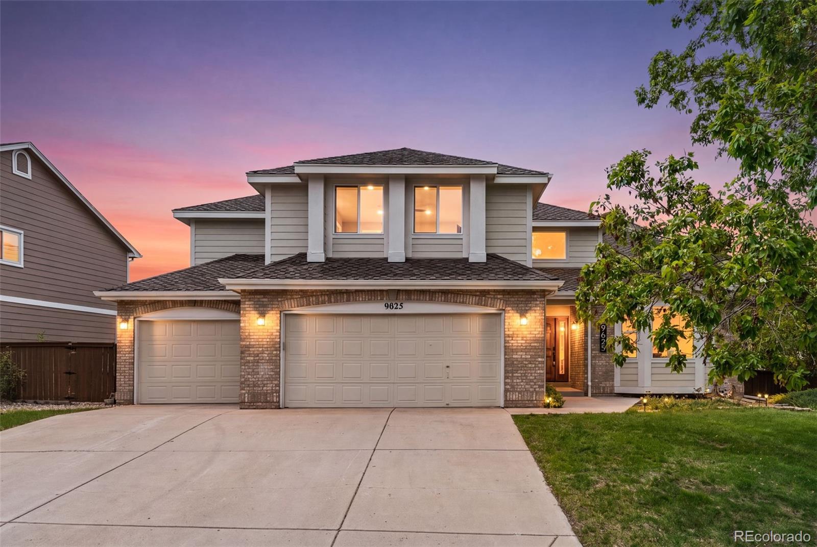 9625 Cherryvale Drive Highlands Ranch, CO 80126 - Photo 1 of 50
