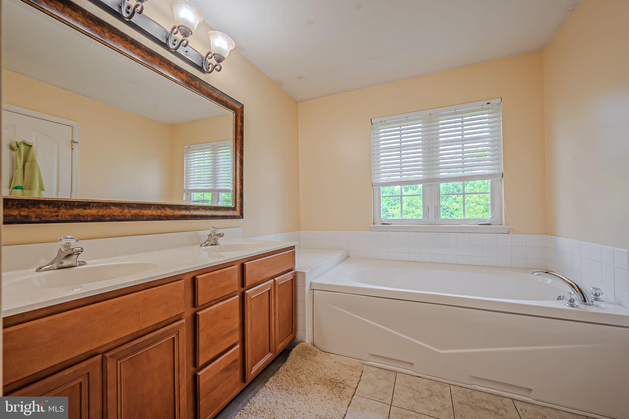 233 Foxglove Loop Bear, DE 19701 - Photo 34 of 48