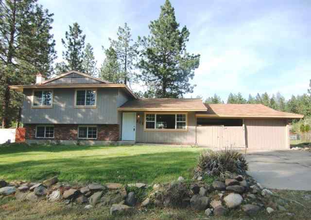 317 East Shore Road Nine Mile Falls, WA 99026 - Photo 1 of 9 Gallery Image 1