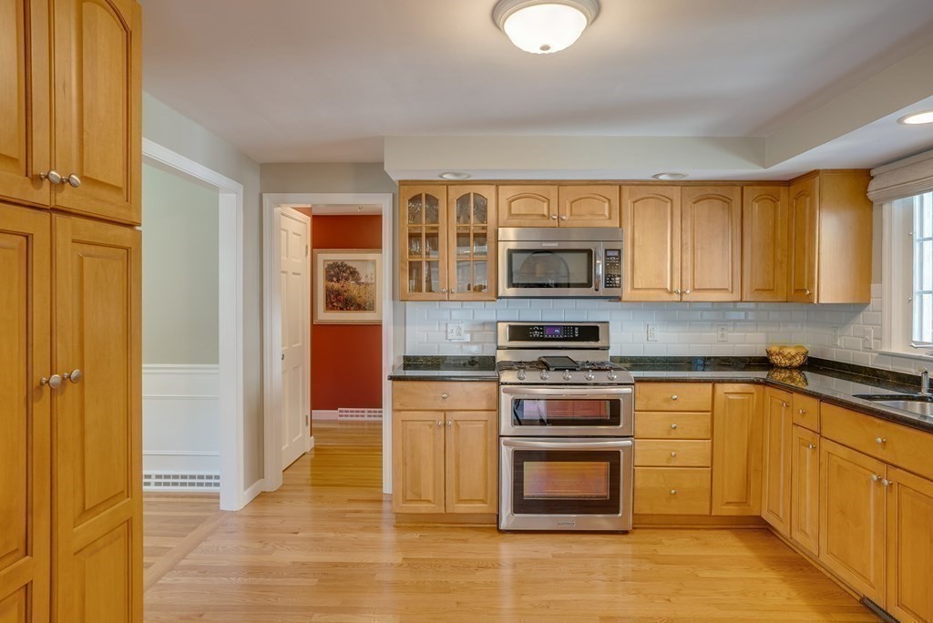 16 Gelding Road Chelmsford, MA 01824 - Photo 15 of 37 Gallery Image 15