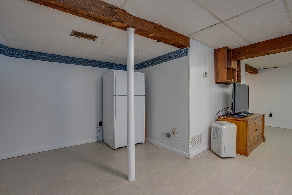16 Gelding Road Chelmsford, MA 01824 - Photo 35 of 37 Gallery Image 35