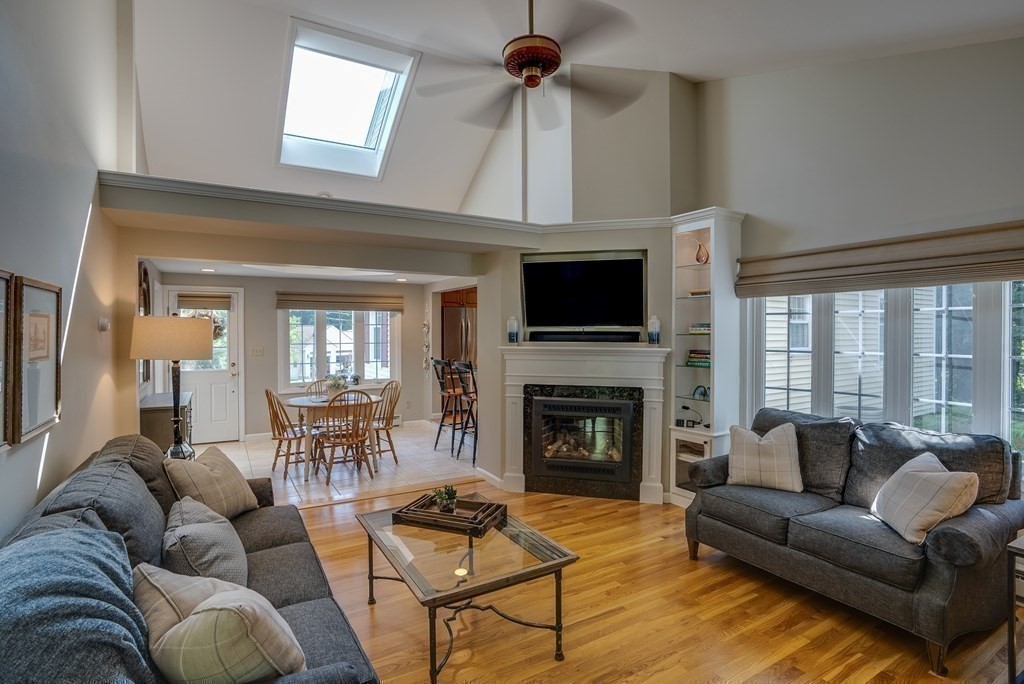 16 Gelding Road Chelmsford, MA 01824 - Photo 9 of 37 Gallery Image 9