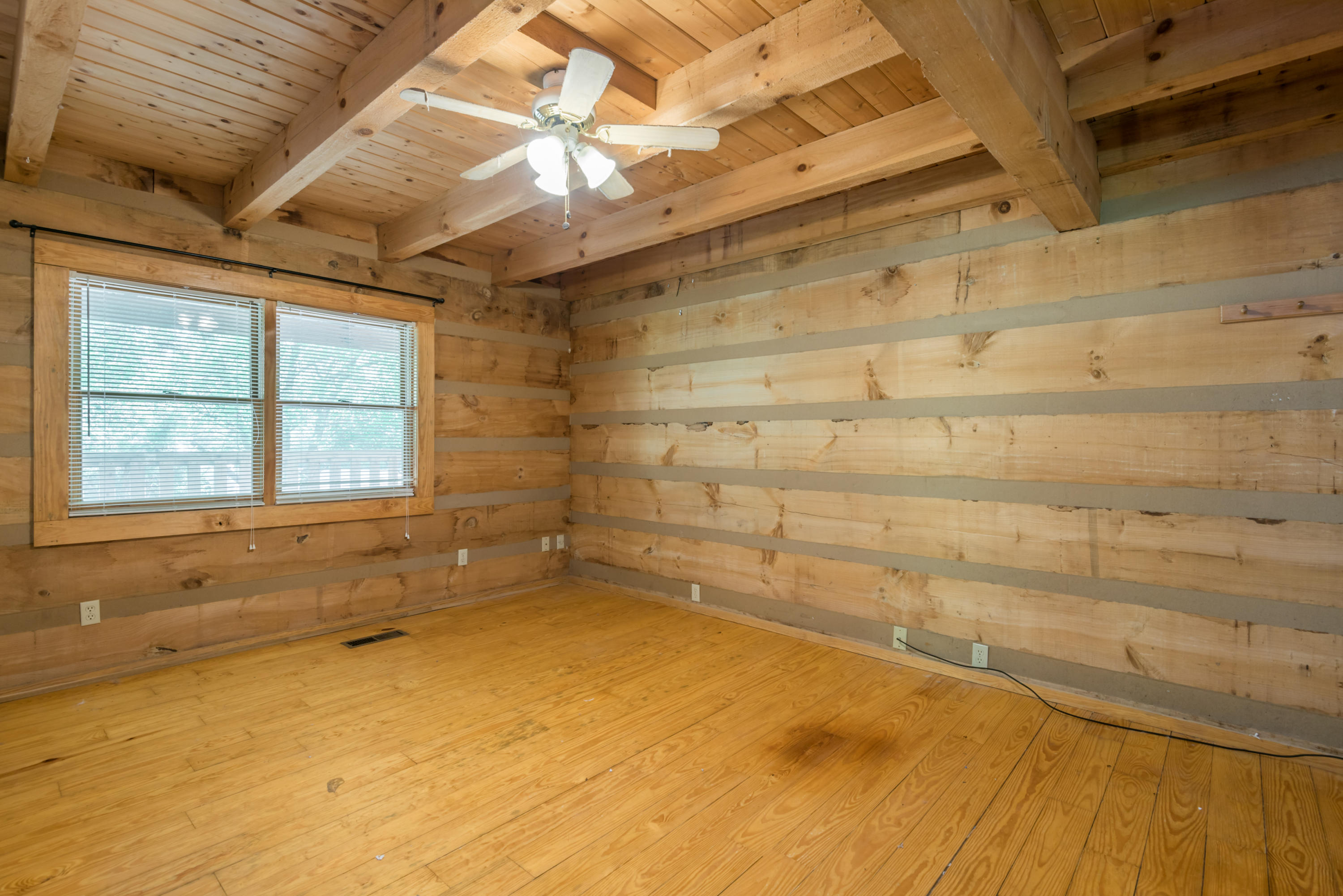 3545 Williams Mill Road Rockford, TN 37853 - Photo 13 of 35 Master Bedroom