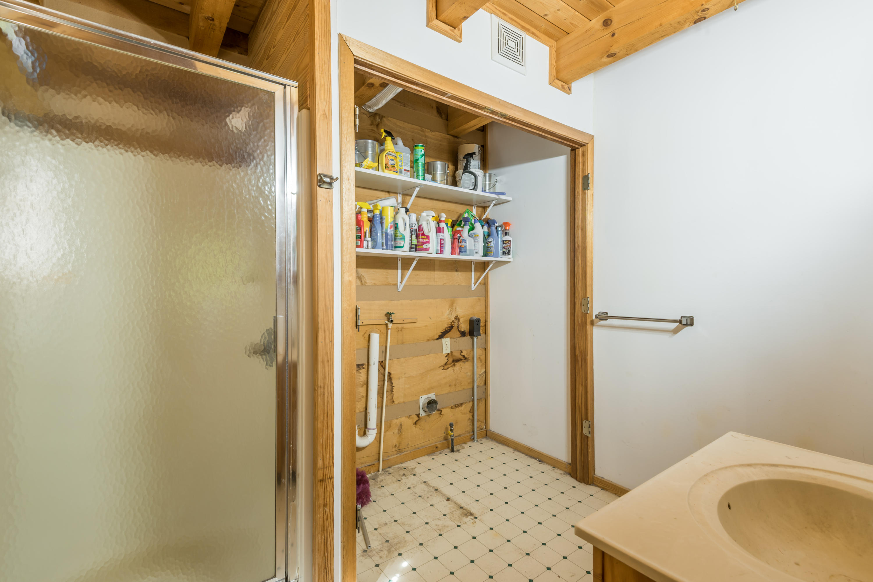 3545 Williams Mill Road Rockford, TN 37853 - Photo 21 of 35 Laundry hookups