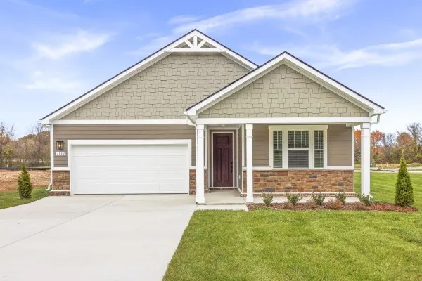 $384,990 | 1544 Oak Springs Drive, Columbia, TN 38401