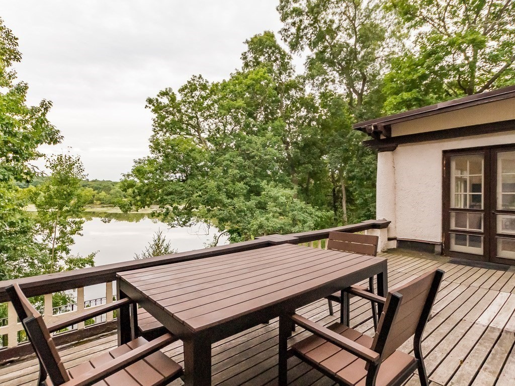 34 Everett Avenue Winchester, MA 01890 - Photo 23 of 42